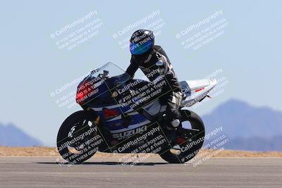 media/Mar-24-2025-Moto Forza (Mon) [[57ce5c5cff]]/3-Beginner Group/Session 4 (Turn 9)/